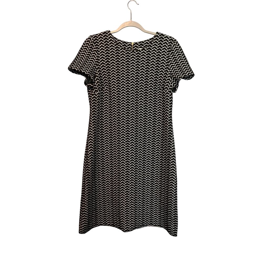 Calvin Klein Black and White Short Sleeves Stretch Knit Dress Size 10
